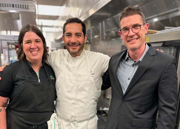 EF3 F91 B0 572 D 4 BD2 86 B7 22 F2 F1064327 1 105 c