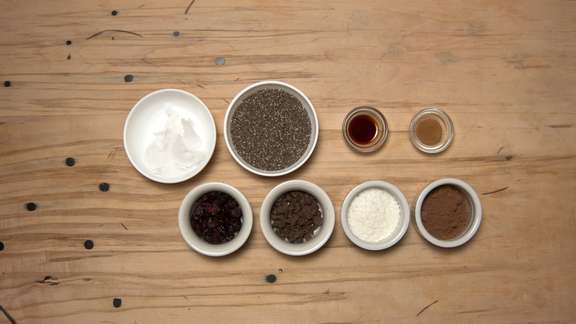 Chia equipment 00 00 59 25 Still012