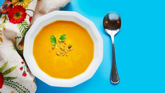 Coconut curry squash soup