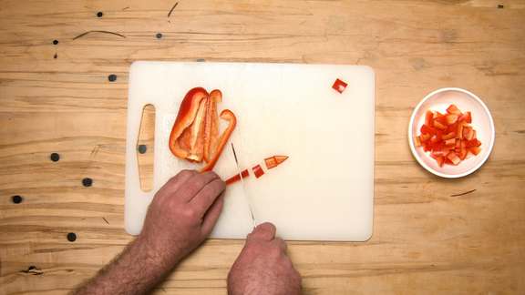 Frittata equipment 00 00 13 24 Still006