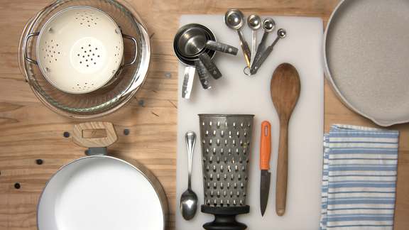 Pesto pasta equipment 00 00 00 05 Still001