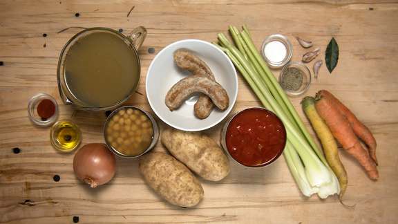 Stone soup 1 00 00 43 28 Still012