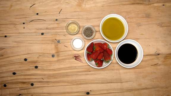 Strawberry balsamic 1 00 00 18 23 Still007