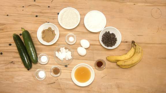 Zucchini chocolate chip muffins ingredients