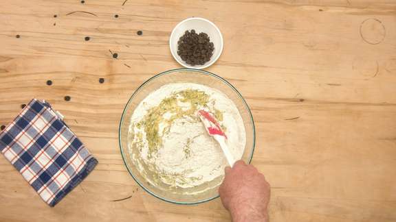 Zucchini chocolate chip muffins step 8b