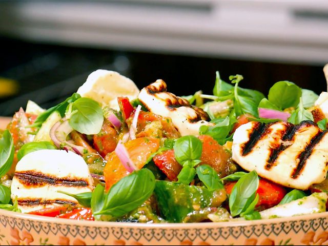 Heirloom Tomato Panzanella Salad